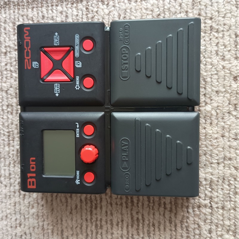 ZOOM B1onの画像